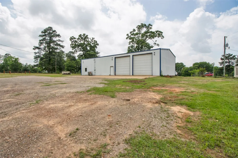 112 Lori Lane Longview, TX 75602