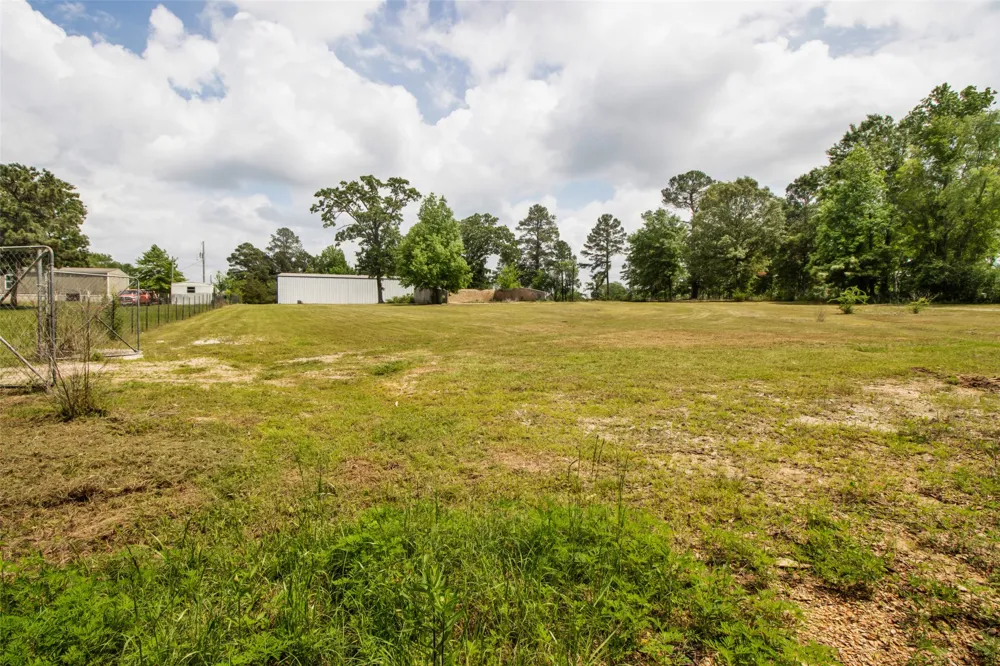 112 Lori Lane Longview, TX 75602
