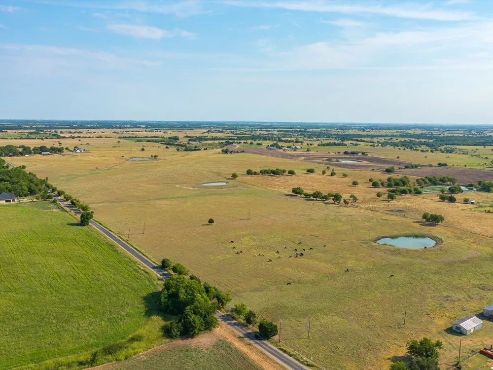 Valek Road Ennis, TX 75119