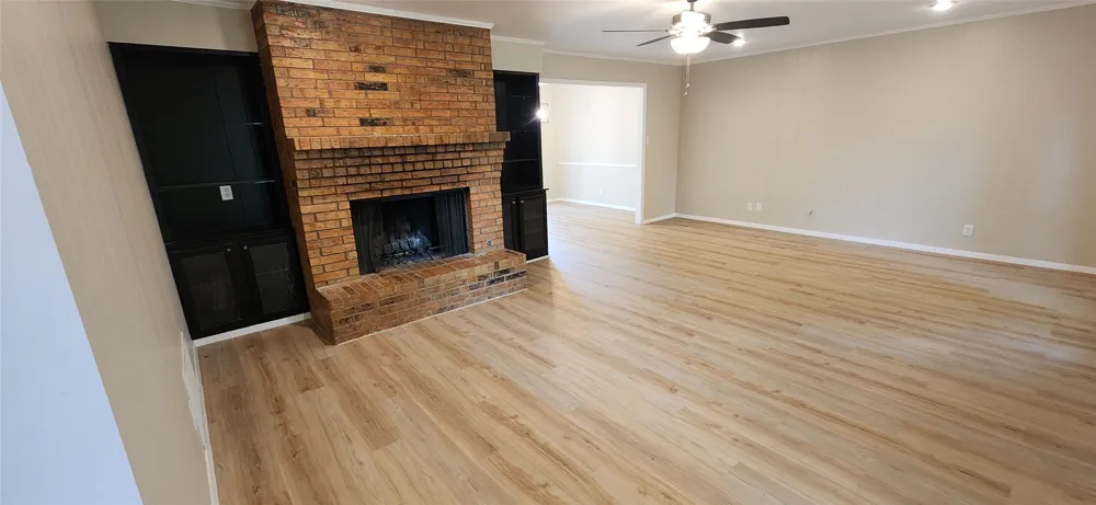 2821 Windy Drive Commerce, TX 75428