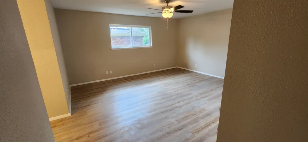 2821 Windy Drive Commerce, TX 75428
