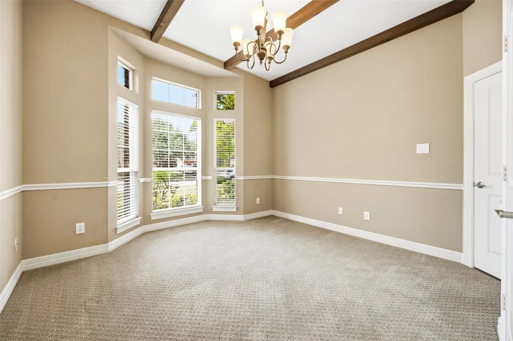 15 Center Court Heath, TX 75032