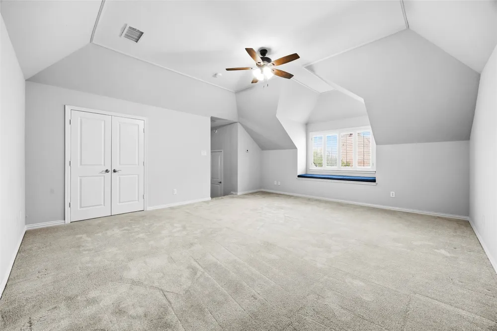 15 Center Court Heath, TX 75032