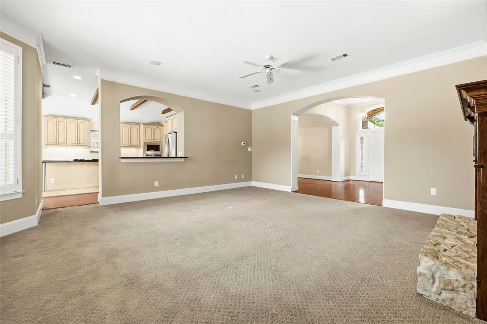 15 Center Court Heath, TX 75032
