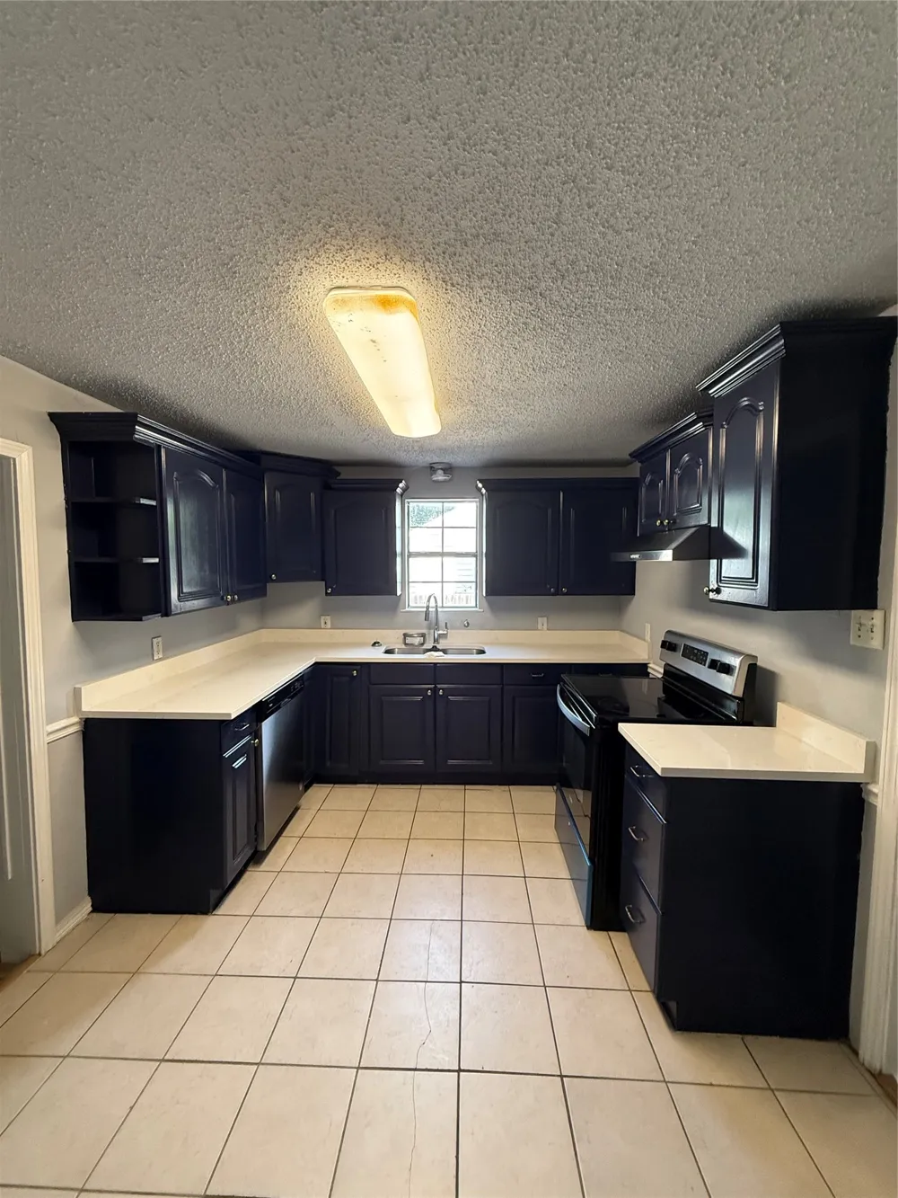 4812 Barbara Road River Oaks, TX 76114