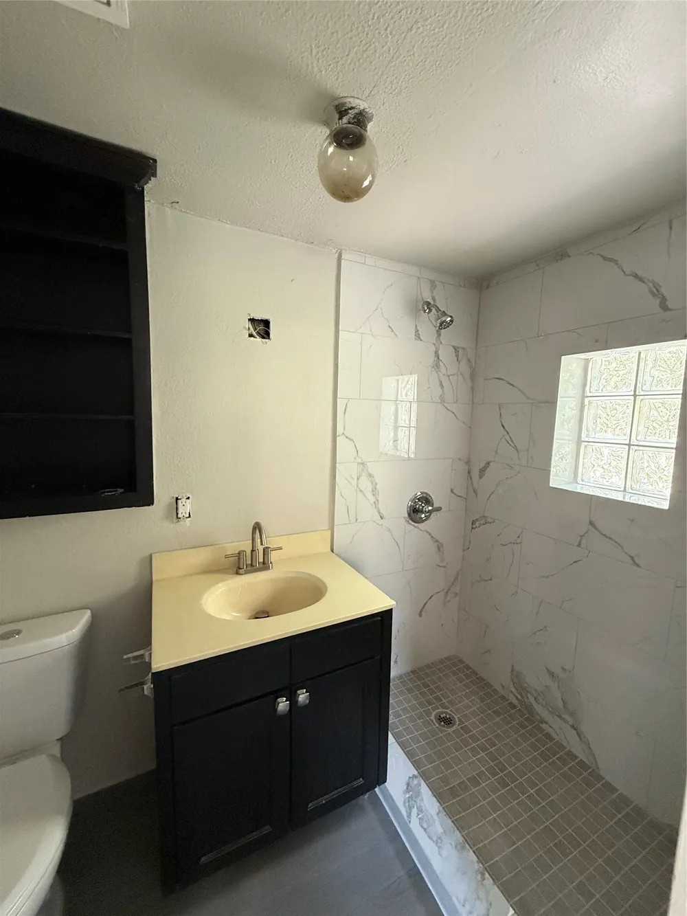 4812 Barbara Road River Oaks, TX 76114