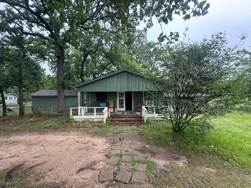 812 Cedarcrest Drive Tool, TX 75143