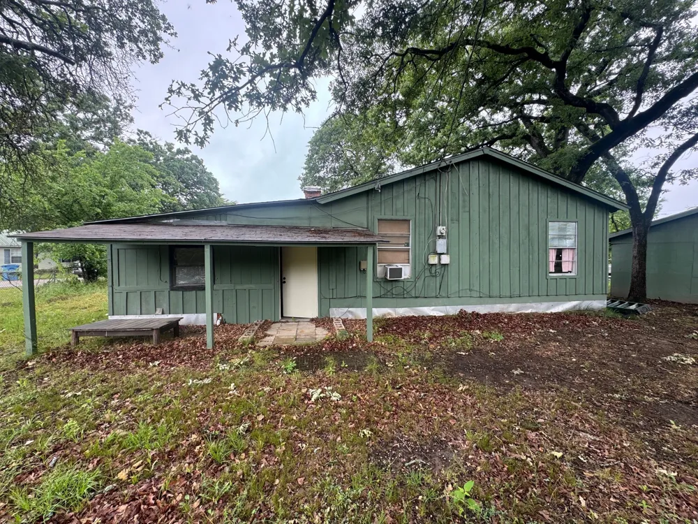 812 Cedarcrest Drive Tool, TX 75143