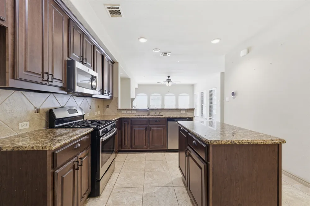 1432 Arapaho Drive Carrollton, TX 75010