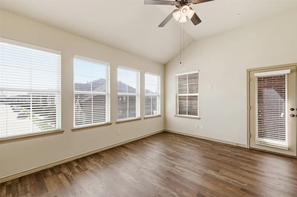 1432 Arapaho Drive Carrollton, TX 75010