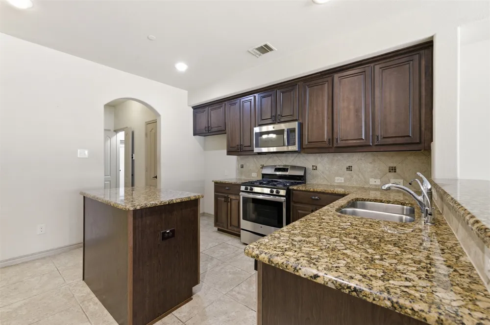 1432 Arapaho Drive Carrollton, TX 75010