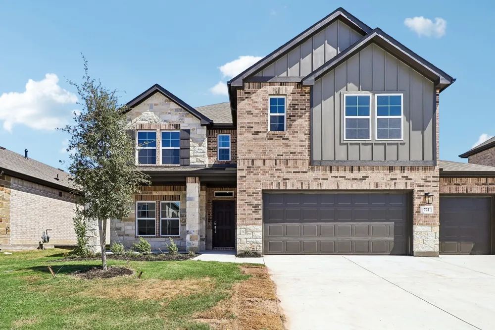 721 Vineyard Way Forney, TX 75126