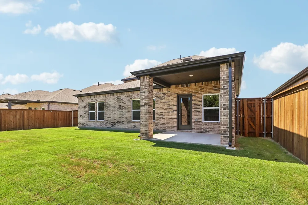 721 Vineyard Way Forney, TX 75126