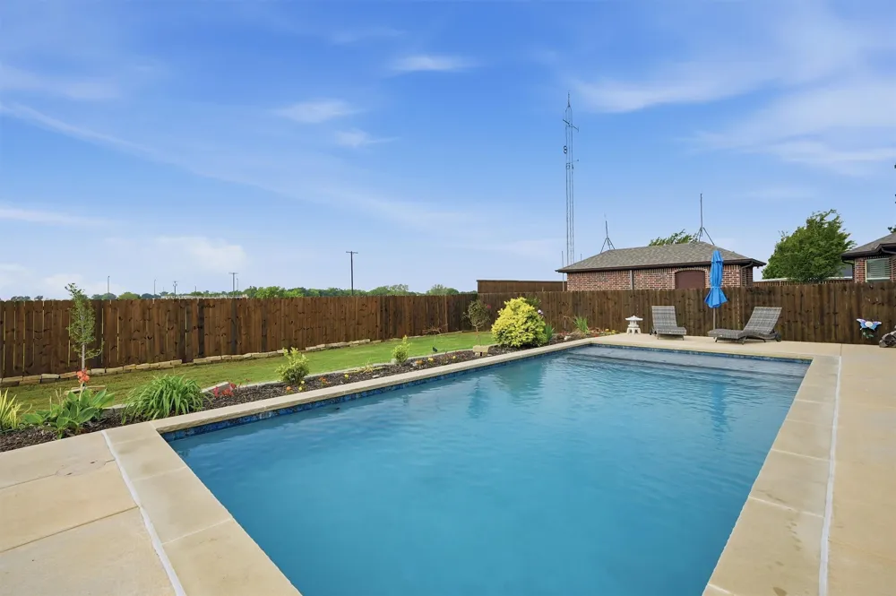 502 Pathfinder Street Collinsville, TX 76233