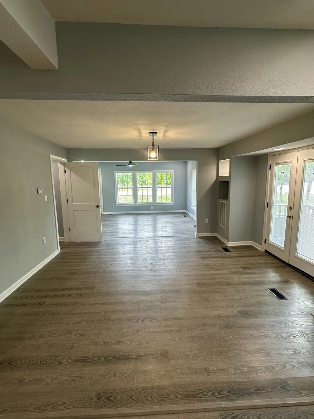 5800 Broad St Trezevant, TN 38258