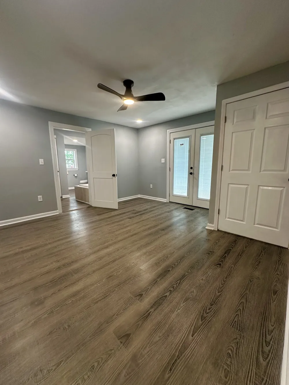 5800 Broad St Trezevant, TN 38258