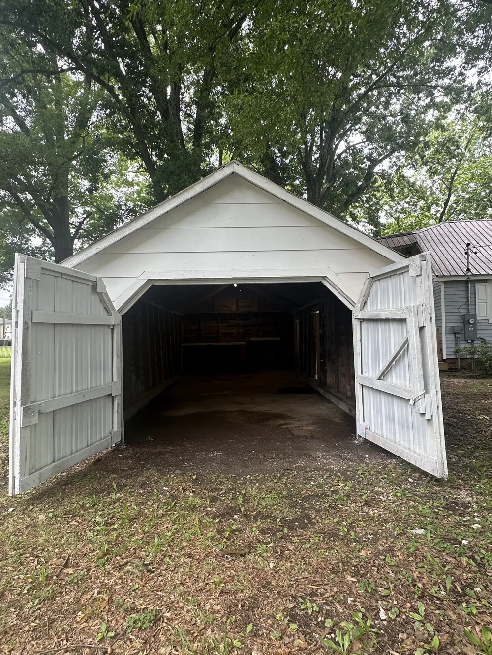 5800 Broad St Trezevant, TN 38258
