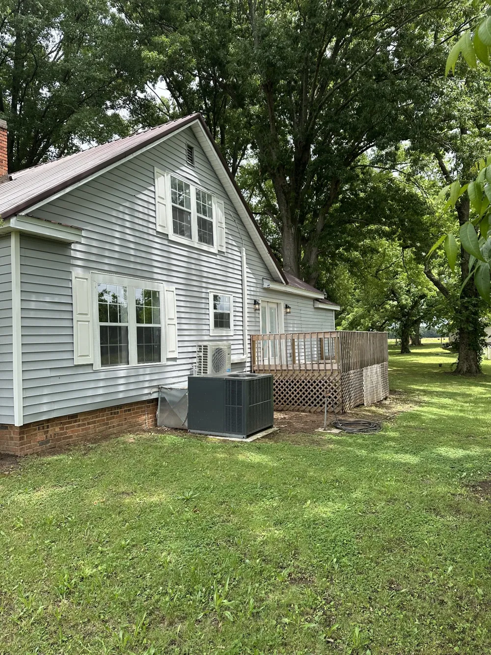 5800 Broad St Trezevant, TN 38258