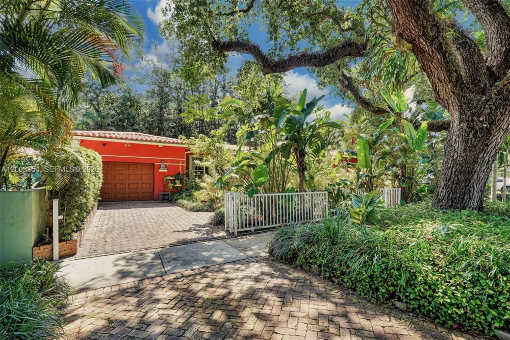 9325 NE 5th Ave #none Miami Shores, FL 33138