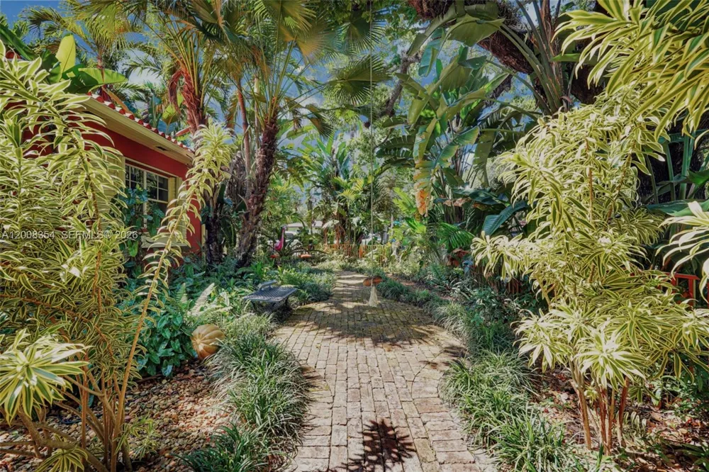 9325 NE 5th Ave #none Miami Shores, FL 33138