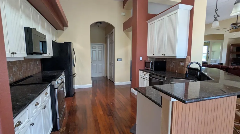 112 HALLSTROM COURT Debary, FL 32713