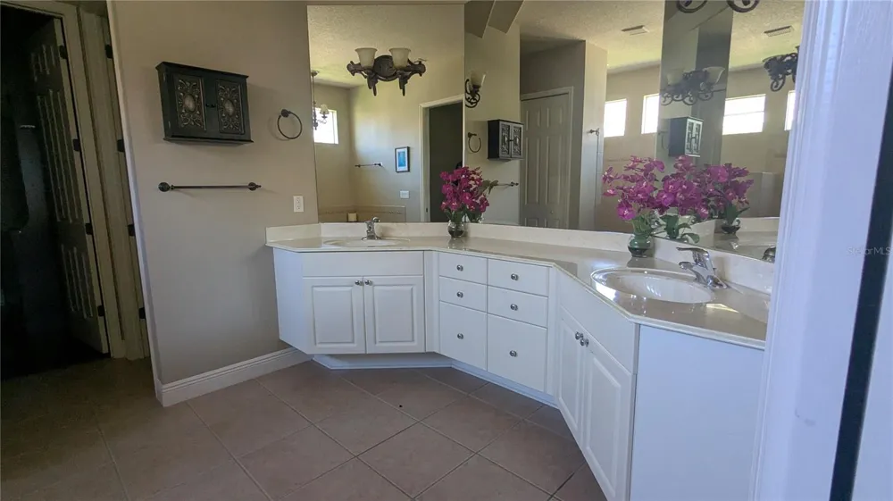 112 HALLSTROM COURT Debary, FL 32713