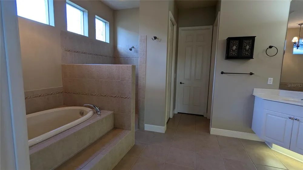 112 HALLSTROM COURT Debary, FL 32713