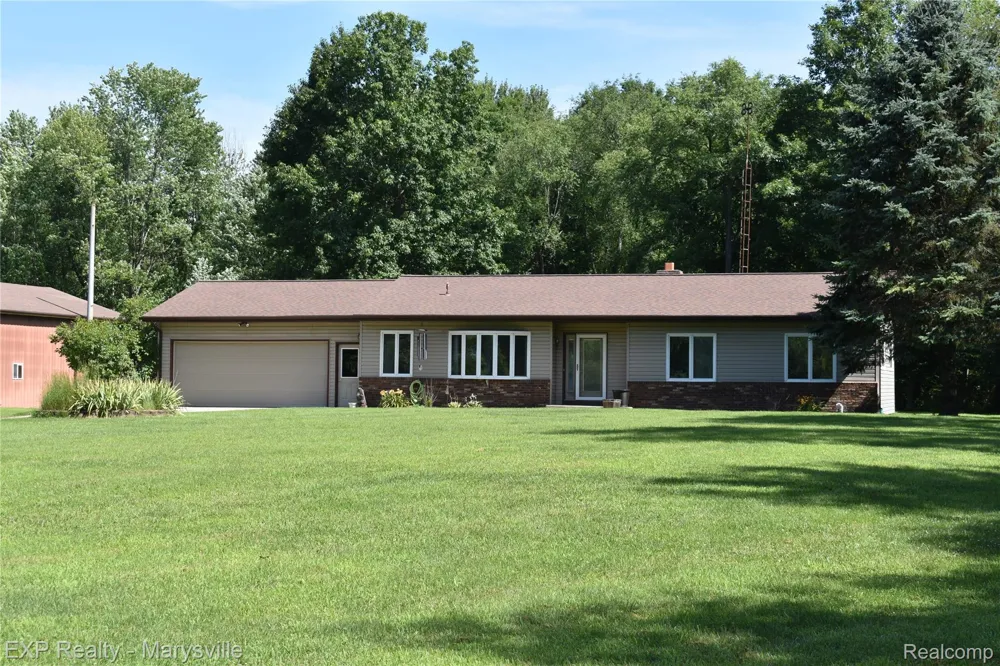 12980 Metcalf Road Brockway Township, MI 48097