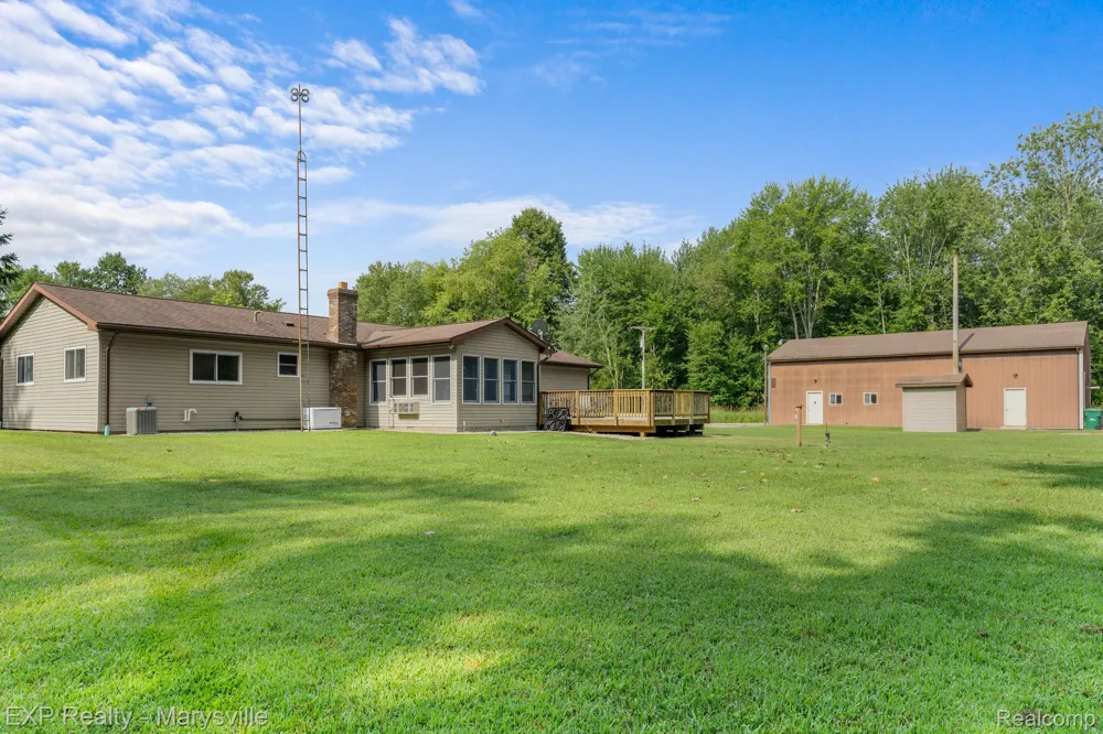 12980 Metcalf Road Brockway Township, MI 48097
