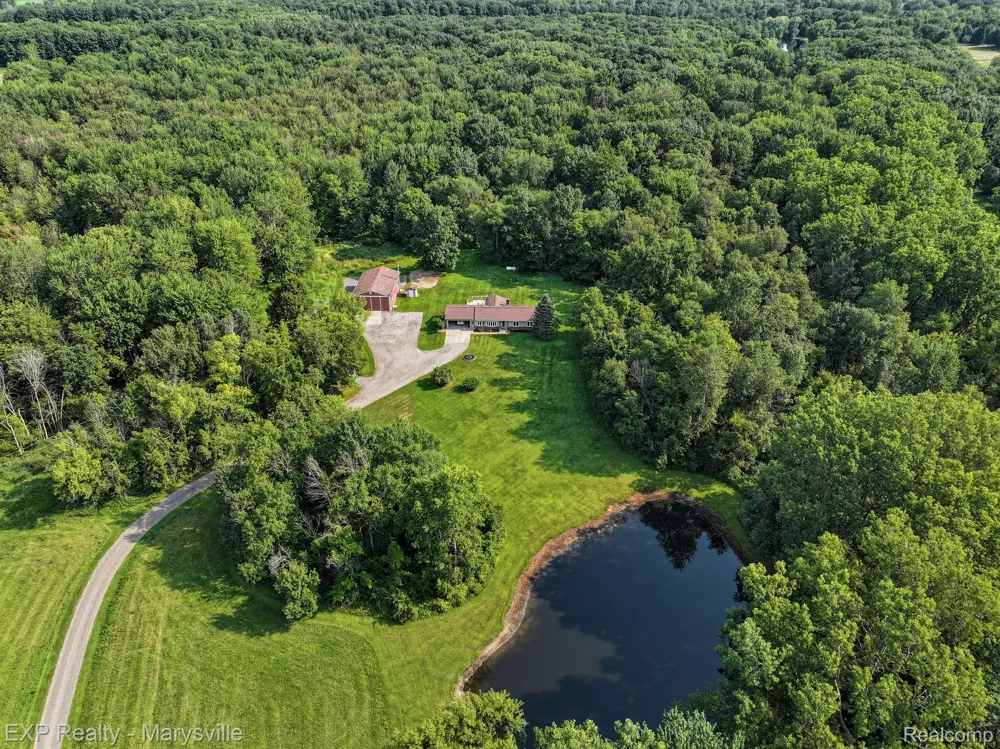 12980 Metcalf Road Brockway Township, MI 48097