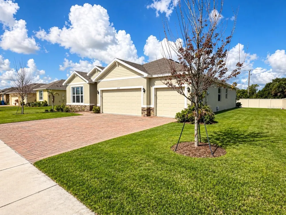 6860 CAMEO DR Grant Valkaria, FL 32949