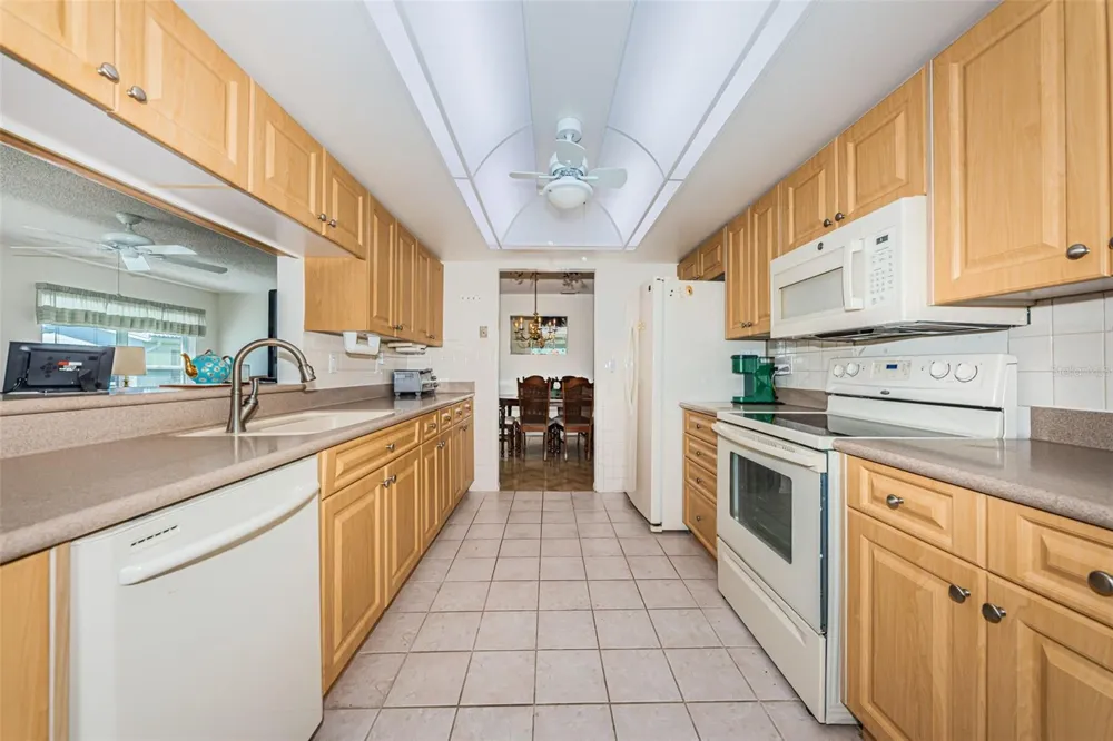 9175 42ND STREET Pinellas Park, FL 33782