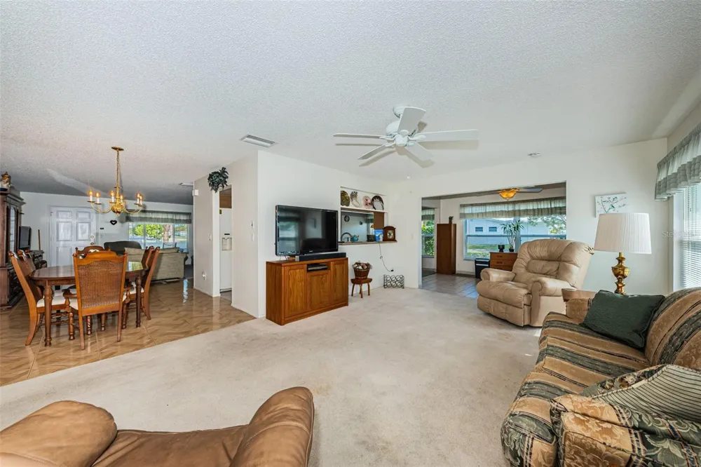9175 42ND STREET Pinellas Park, FL 33782