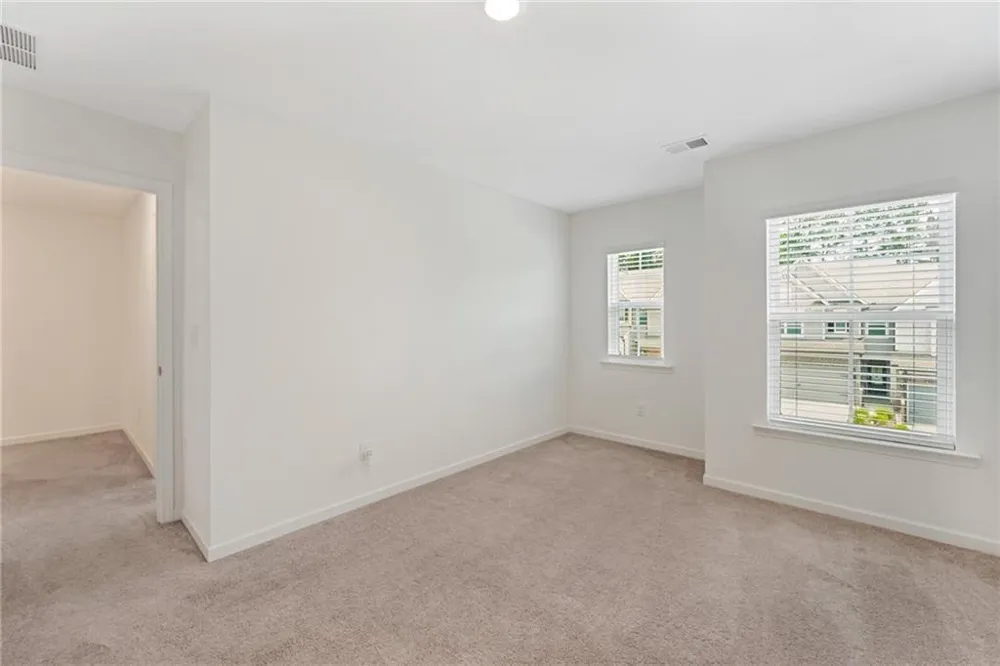 649 Isom Walk Suwanee, GA 30024