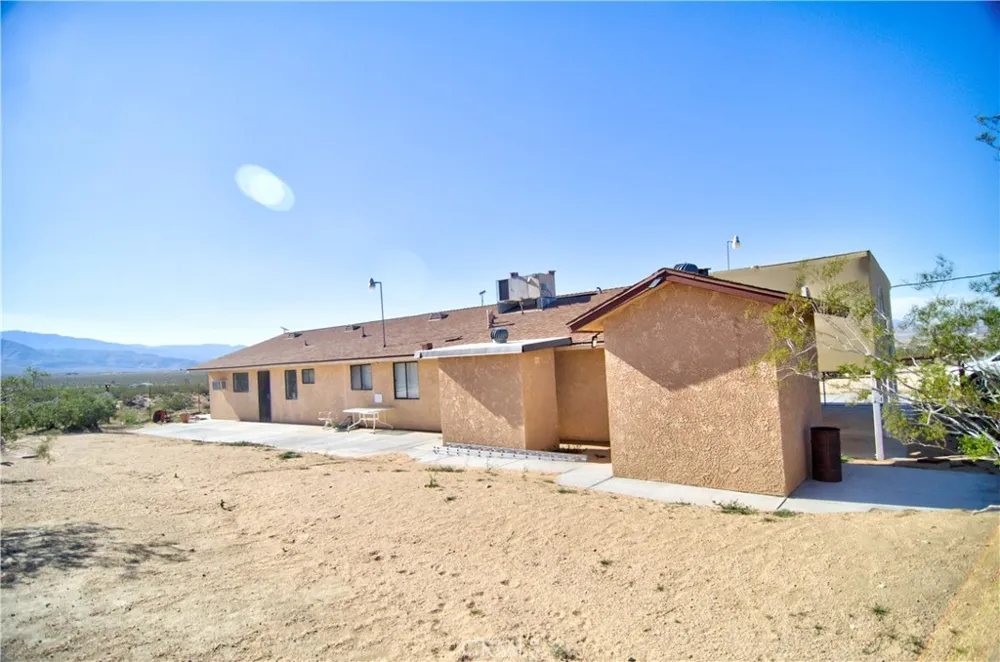 51063 Joshua Tree Johnson Valley, CA 92285
