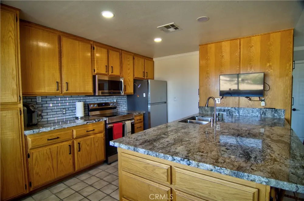 51063 Joshua Tree Johnson Valley, CA 92285