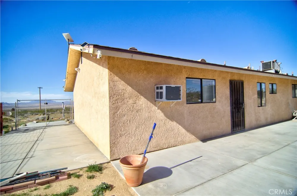 51063 Joshua Tree Johnson Valley, CA 92285
