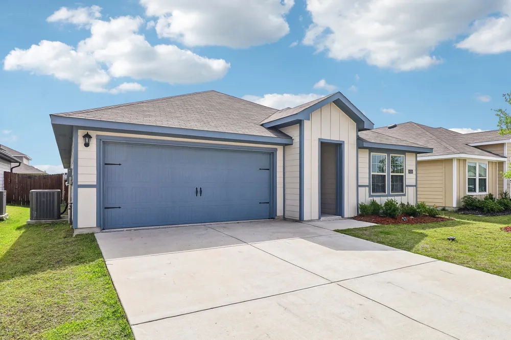 6539 Whitecap Drive