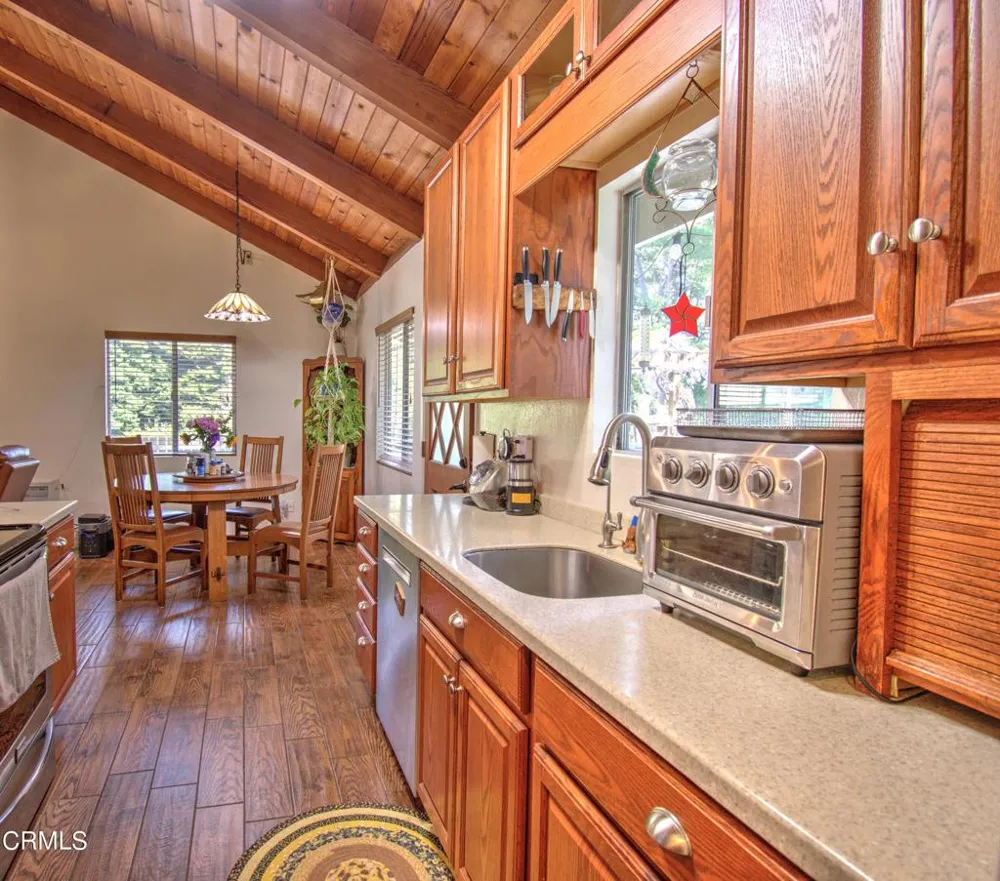 27030 Hwy 1 Fort Bragg, CA 95437