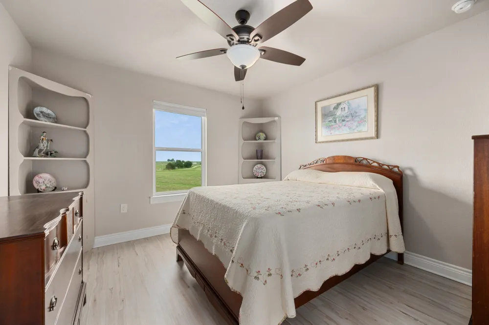 1662 County Road 465 Coupland, TX 78615