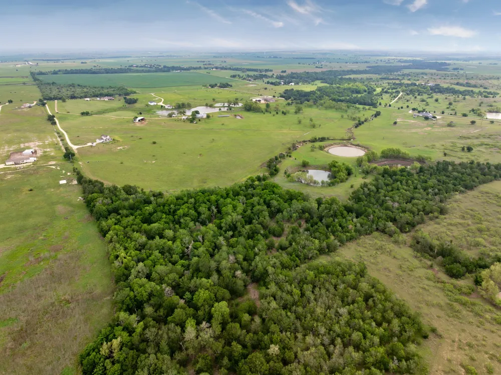 1662 County Road 465 Coupland, TX 78615
