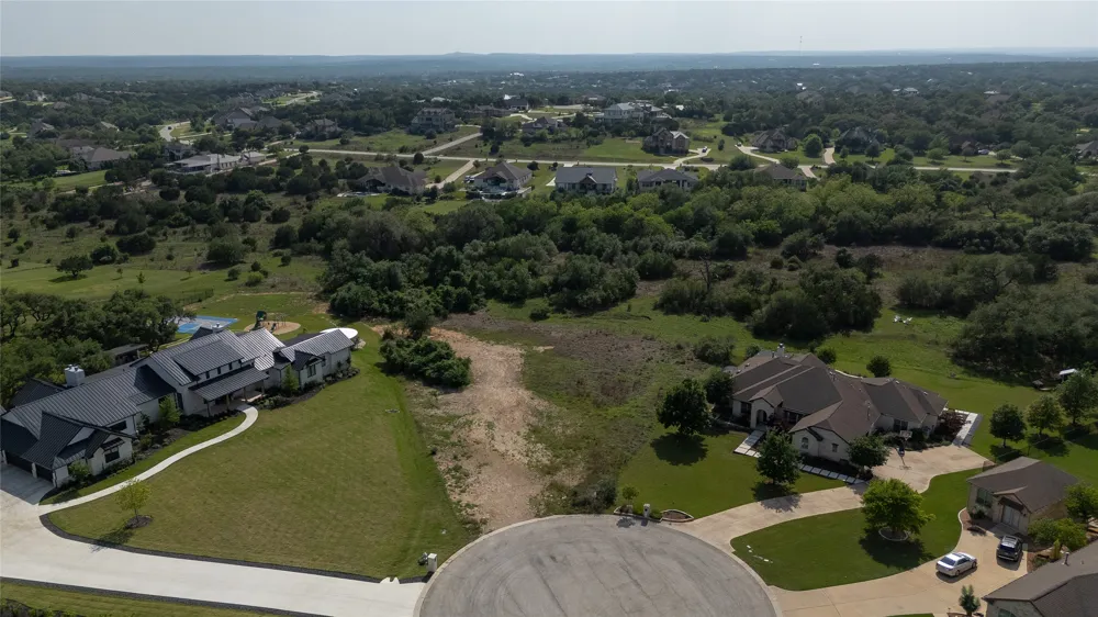 143 Prairie Grass Cove Driftwood, TX 78619