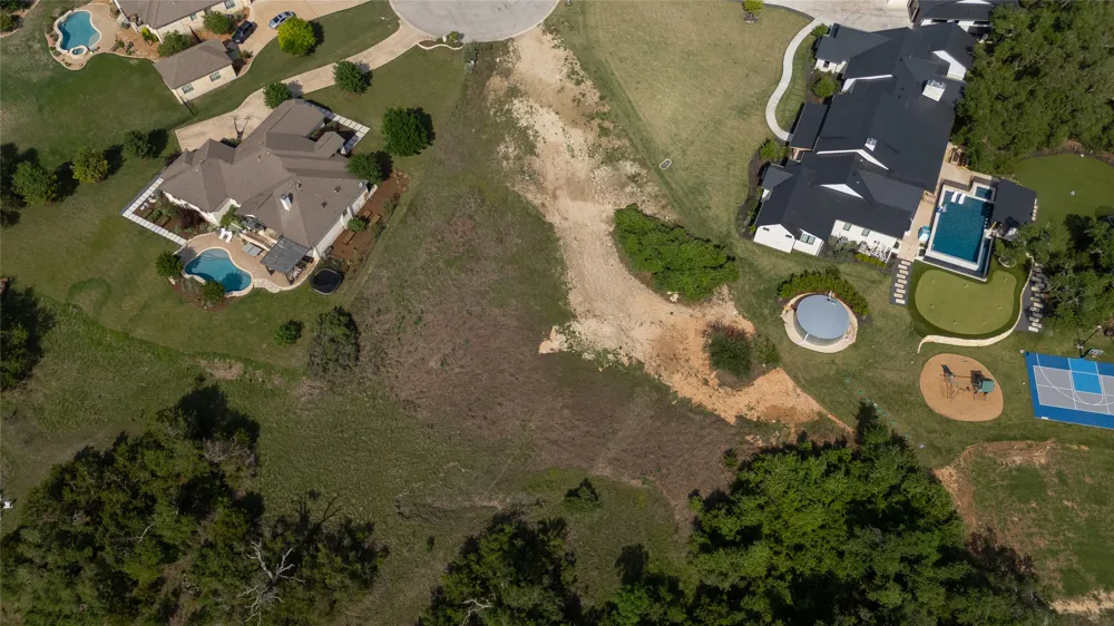 143 Prairie Grass Cove Driftwood, TX 78619