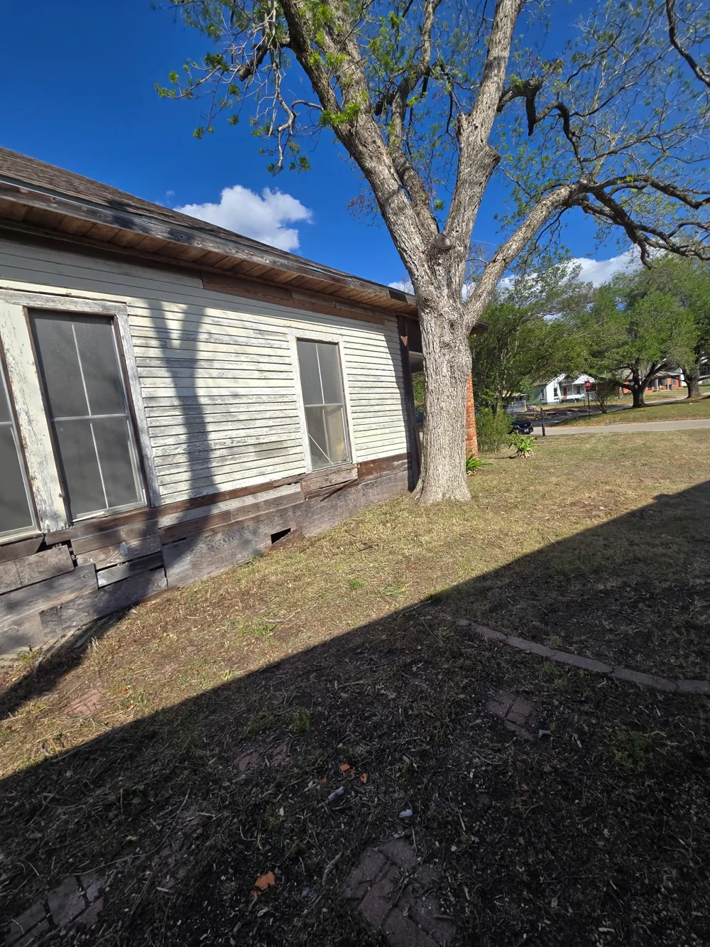 501 Green Street Rockdale, TX 76567
