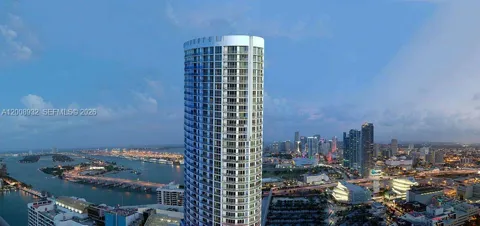 1750 Bayshore Dr #2514