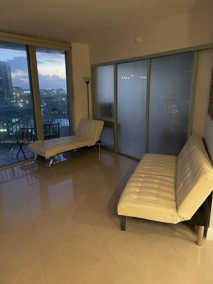 1750 Bayshore Dr #2514 Miami, FL 33132