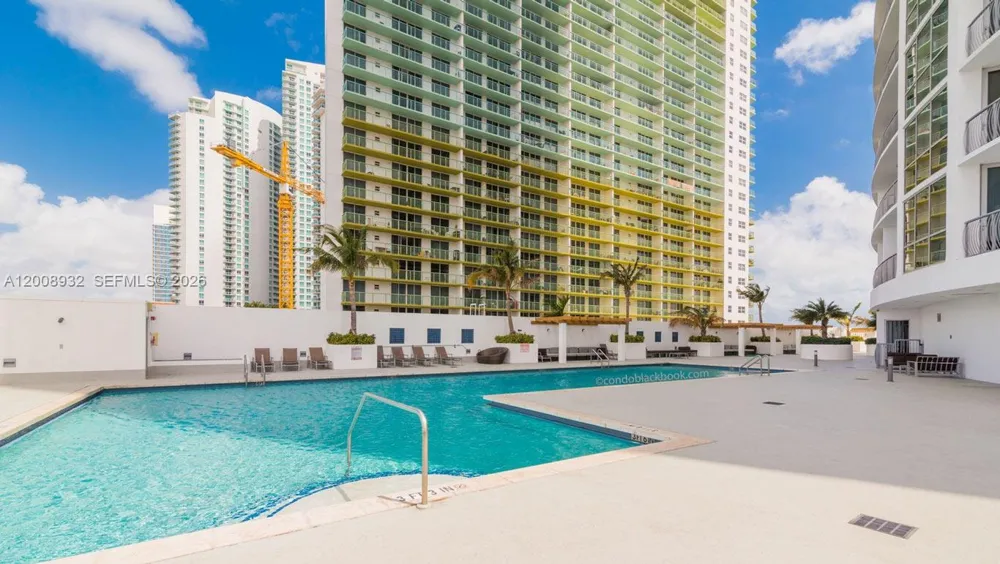 1750 Bayshore Dr #2514 Miami, FL 33132