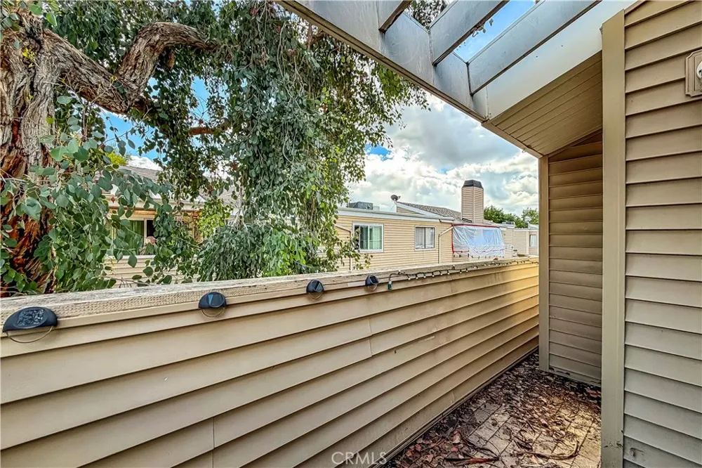 9952 Sepulveda #5 San Fernando, CA 91345