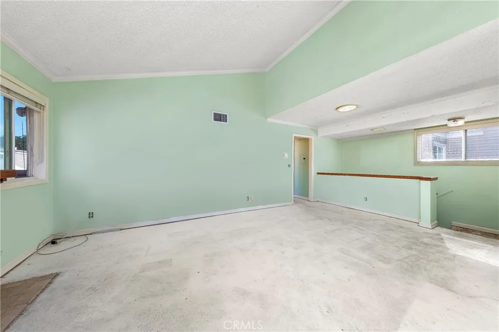 9952 Sepulveda #5 San Fernando, CA 91345