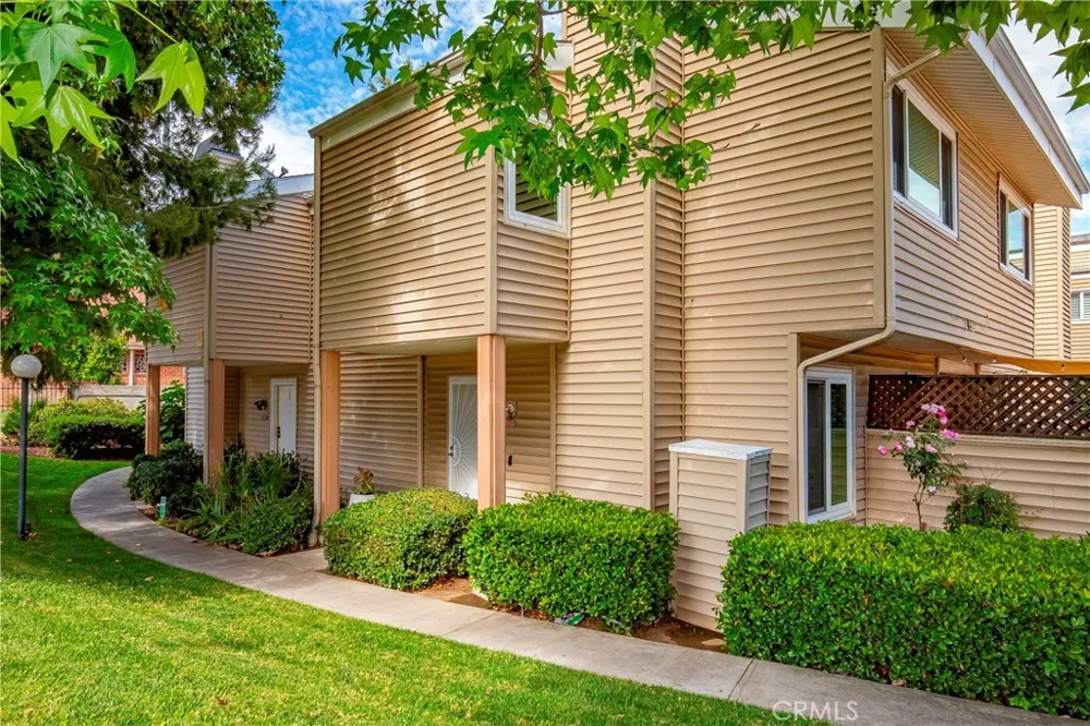 9952 Sepulveda #5 San Fernando, CA 91345